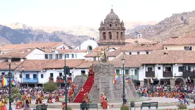Segundo acto del Inti Raymi : Plaza principal de Cusco